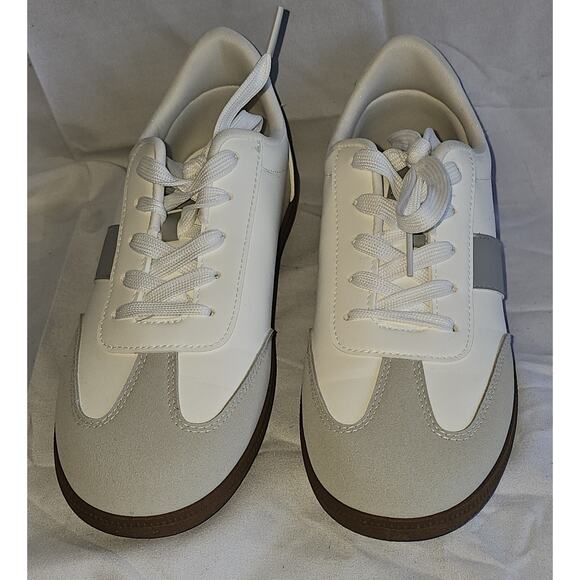 JSPORT Women’s Cecily Low Top Sneakers Shoes - Picture 2 of 5